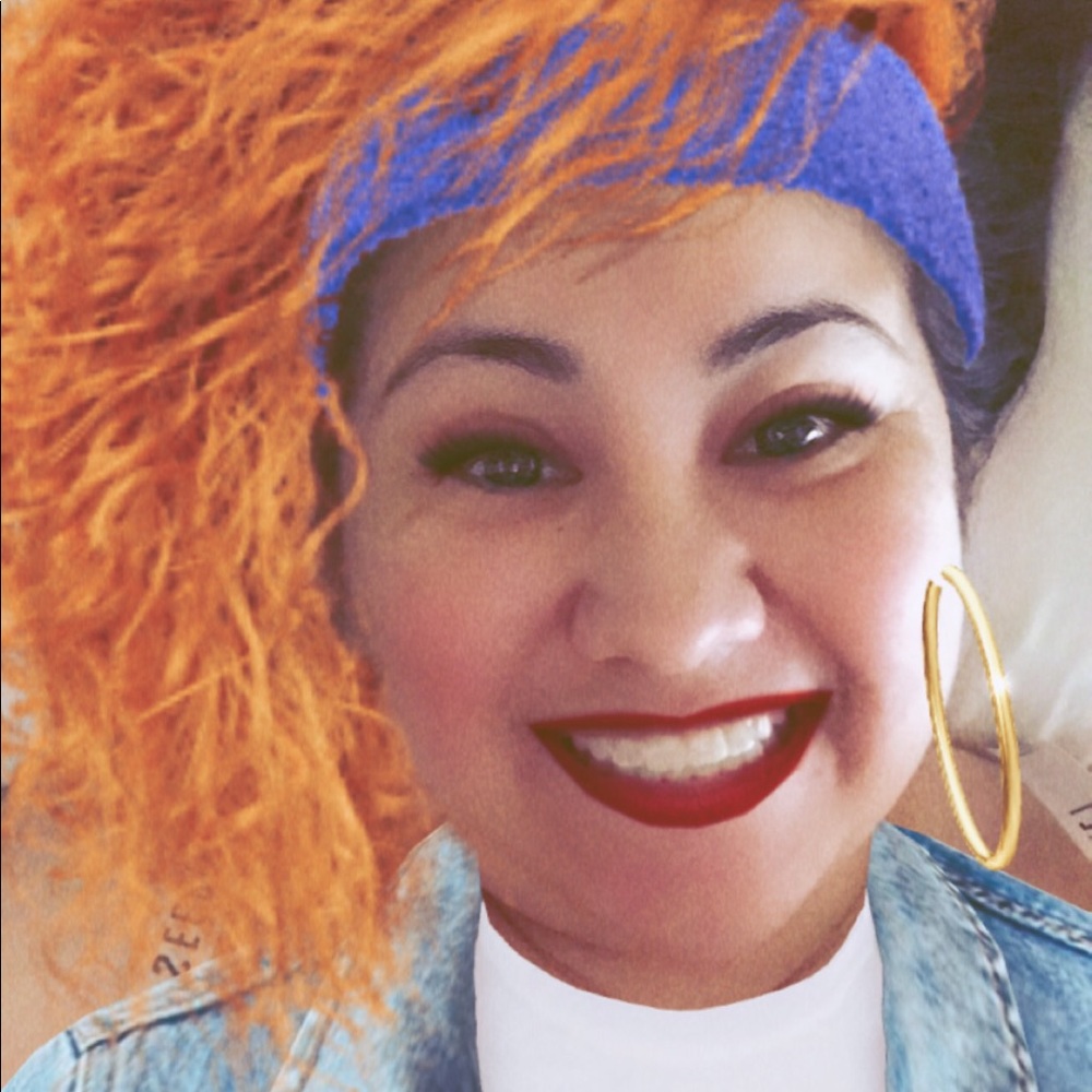 Meet your Posher, Maria